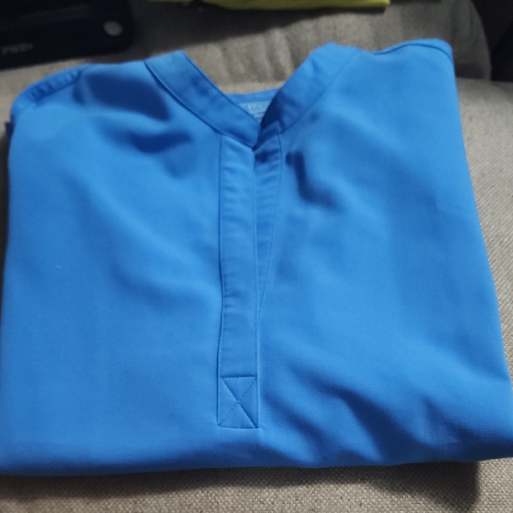 Figs Rafaela Top In Capri Blue